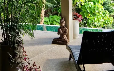 Erstklassiges Anwesen mit 2 Villen in Srithanu